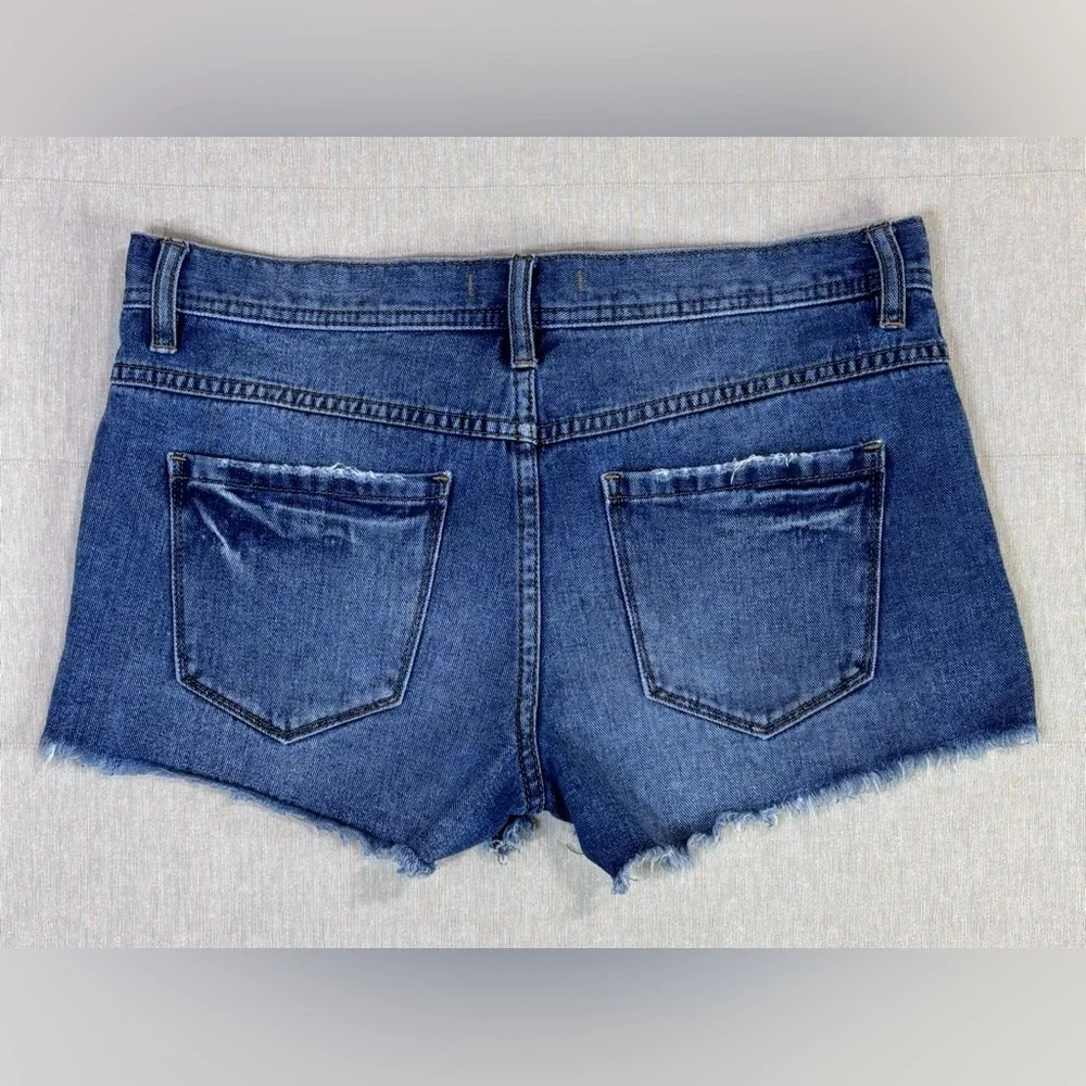 Free People Distressed Denim Cutoff Shorts Raw Hem Low Rise W28